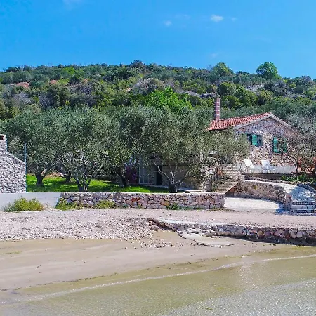 House Roko Hébergement de vacances Tkon